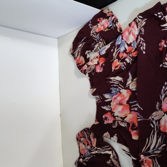 LADIES BILLABONG STRAPLESS FLORAL TOP off shoulders size medium - Picture 3 of 7